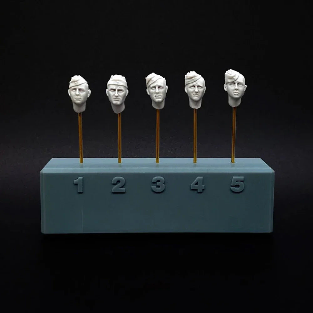 1/35 WWII Soviet Soldier Heads Set, 5 Figures, Resin Model Figure Kit, Unassembled and Unpainted