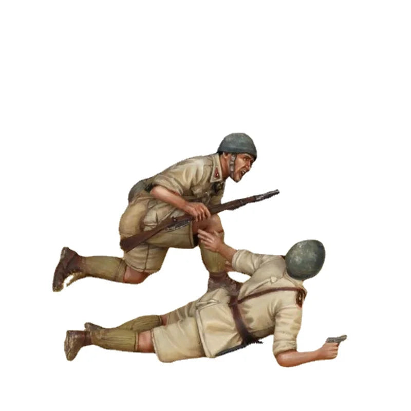 1/35 WWII North Africa Infantry, 2 Figures, Resin Model Figure Kit, Unassembled and Unpainted