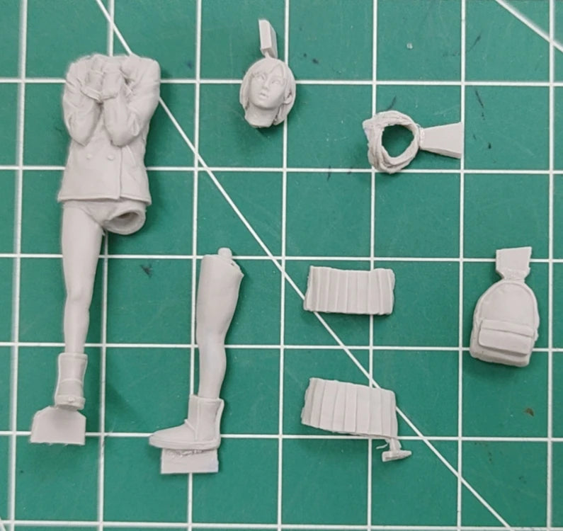 1/35 School Girl Character, Resin Model Figure Kit, Anime Theme, Unassembled and Unpainted