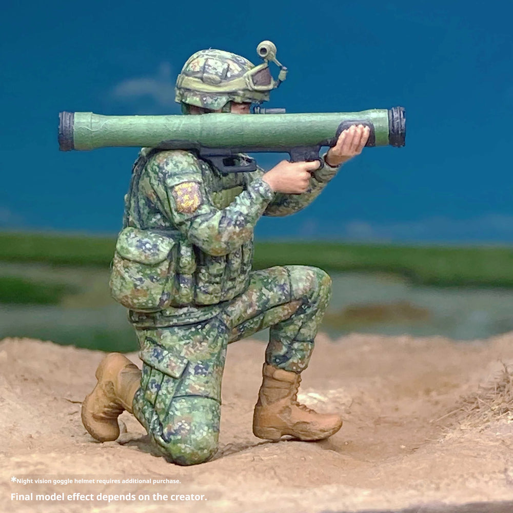 1/35 WWII Anti-Tank Gunner in Firing Pose, Resin Model Figure Kit, Unassembled and Unpainted