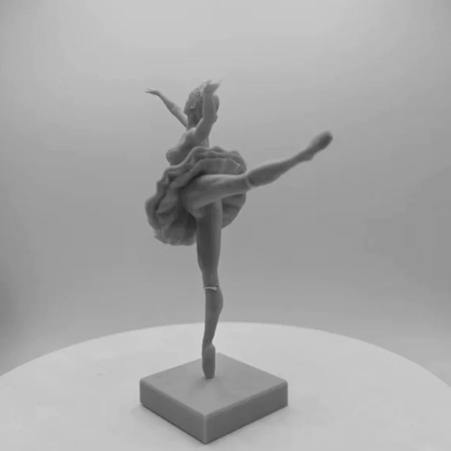 1/24 Modern Ballet Dancer, Resin Model Figure Kit, Unassembled and Unpainted