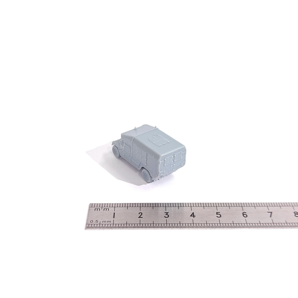 1/144 Modern Humvee Ambulance, Resin Model Vehicle Kit, Unassembled and Unpainted