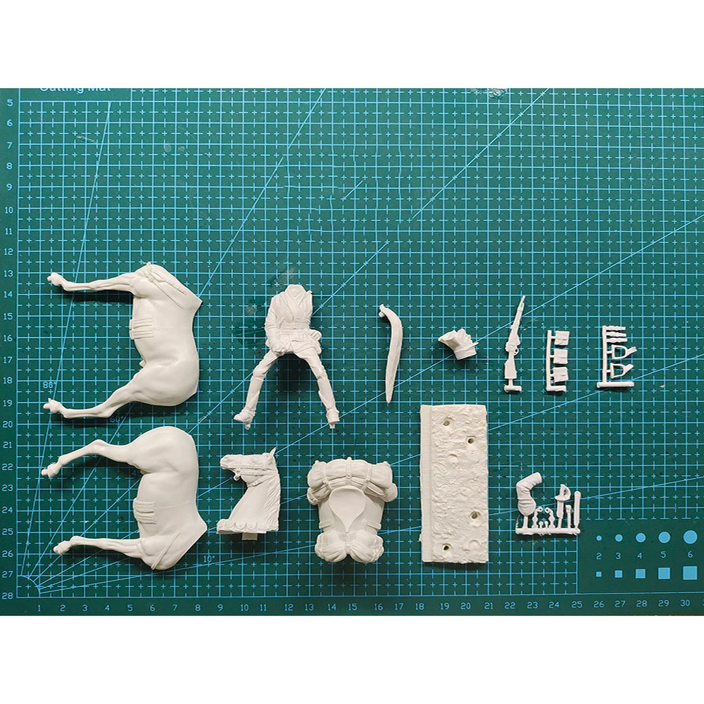 1/24 WWI Mounted Cavalry Officer, Resin Model Figure Kit, Unassembled and Unpainted