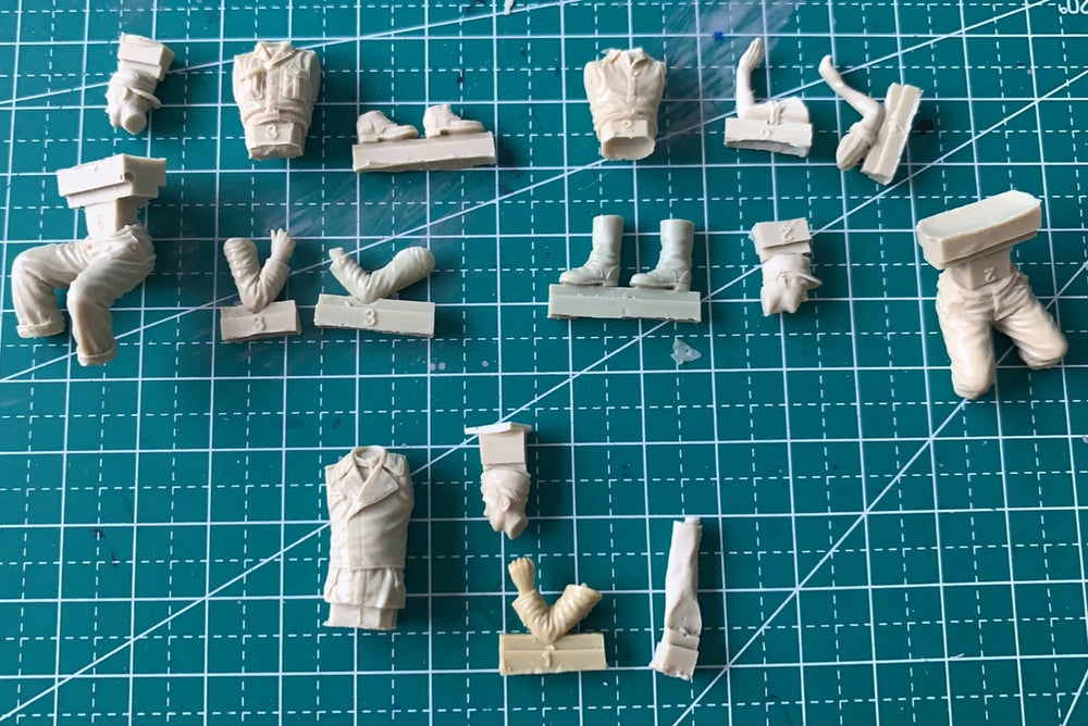 1/35 WWII German Tank Gun Crew, 6 Figures, Resin Model Figure Kit, Unassembled and Unpainted