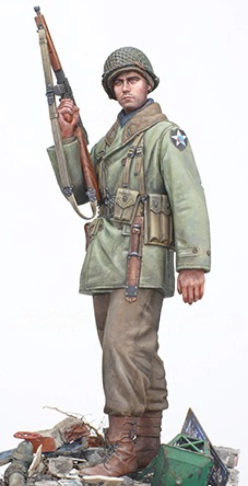 1/16 WWII US Rifleman with M1 Garand, Resin Model Figure Kit, Unassembled and Unpainted