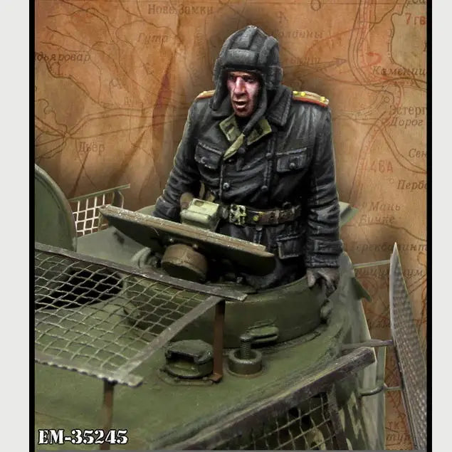 1/35 WWII German Panzerfaust Operator in Leather Coat, Resin Model Figure Kit, Unassembled and Unpainted