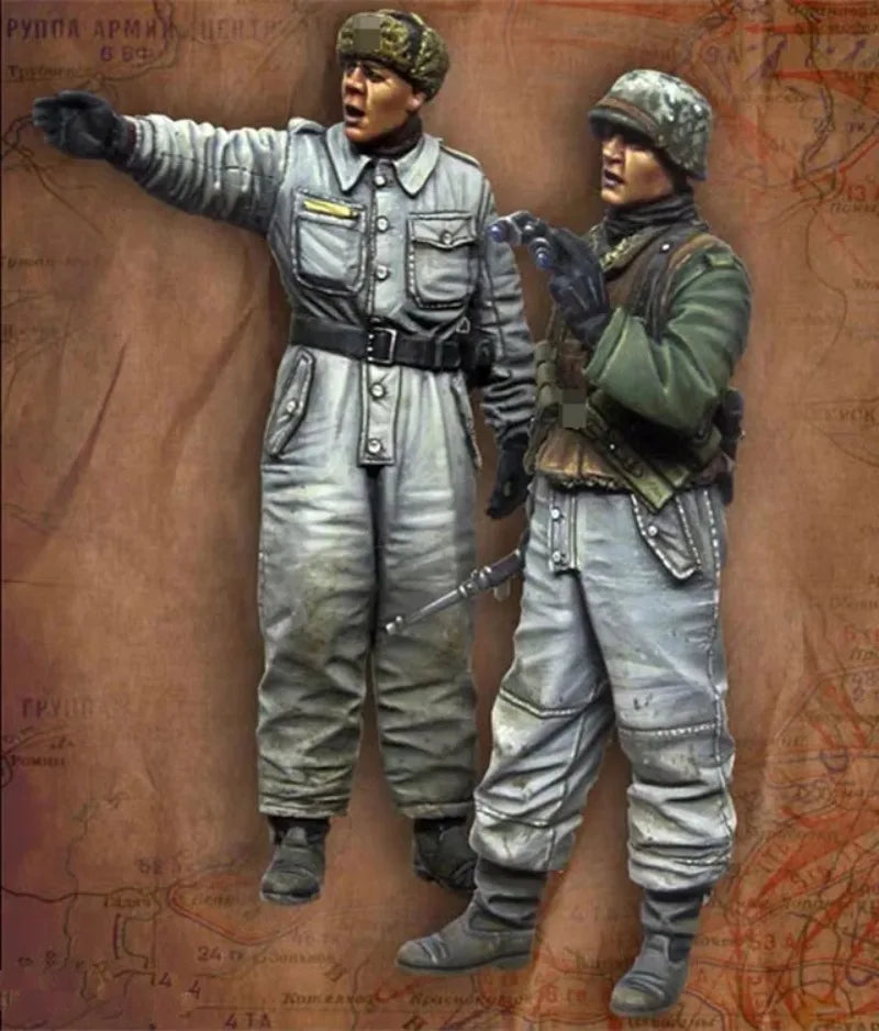 1/35 WWII Soviet Winter Combat Soldiers, 8 Figures, Resin Model Figure Kit, Unassembled and Unpainted