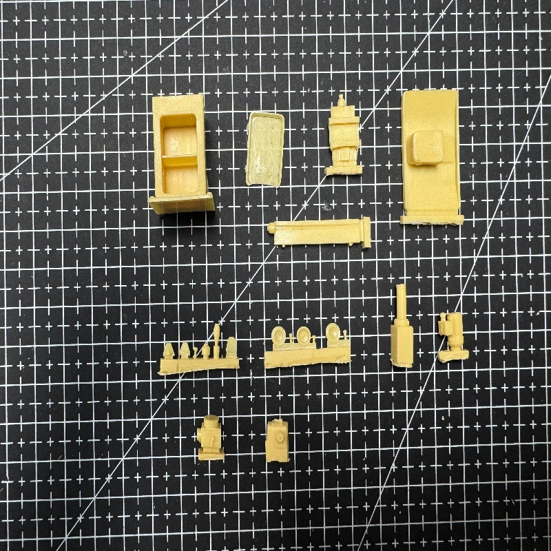 1/35 Industrial Workshop Machinery, Resin Model Diorama Kit, Historical Theme, Unassembled and Unpainted