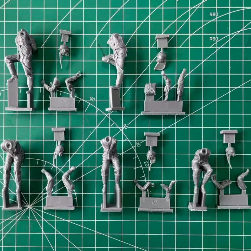 1/35 Modern Tactical Squad in Combat Assault, 5 Figures, Resin Model Figure Kit, Unassembled and Unpainted