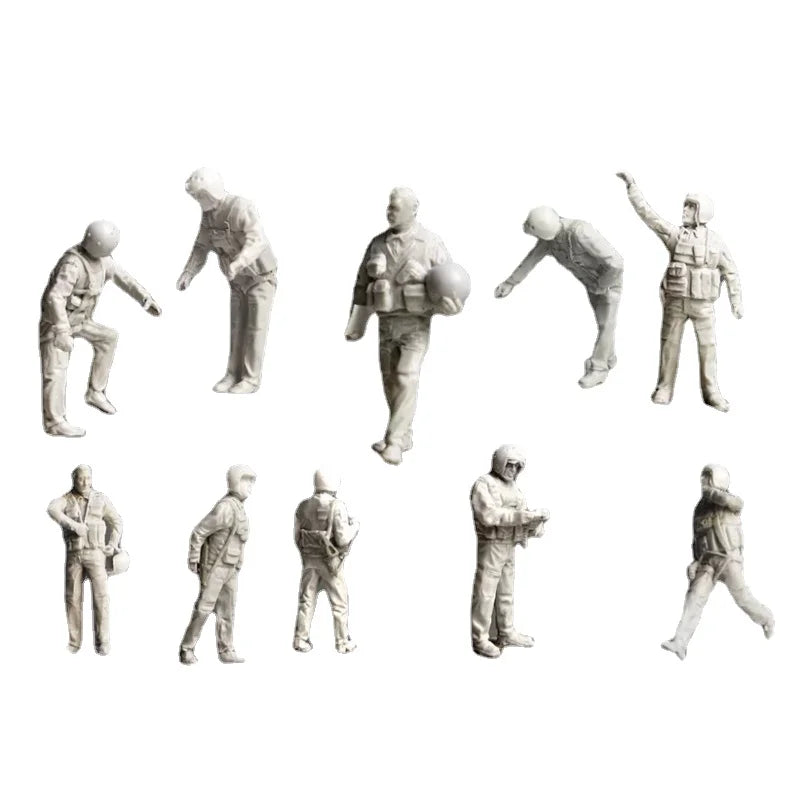 1/72 Modern Russian Aerospace Forces Pilots, 30 Figures, Resin Model Figure Kit, Unassembled and Unpainted