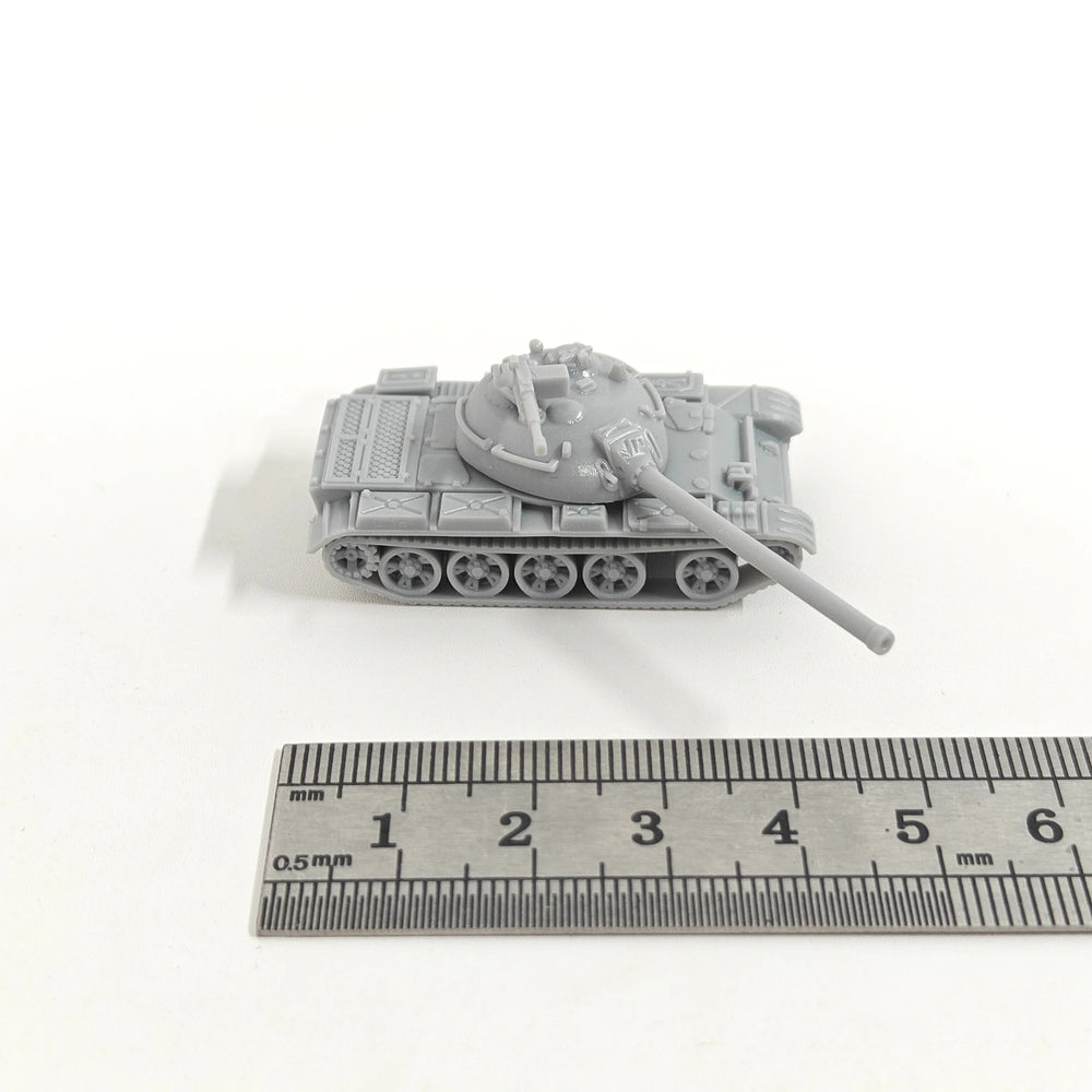 1/144 Cold War Soviet T-54 Main Battle Tank, Resin Model Vehicle Kit, Unassembled and Unpainted