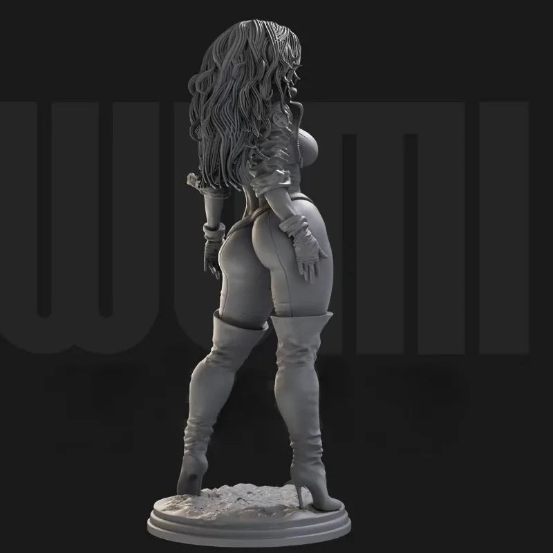 1/24 Tactical Operative with Curly Hair in Leg Wraps, Resin Model Figure Kit, Fantasy Theme, Unassembled and Unpainted