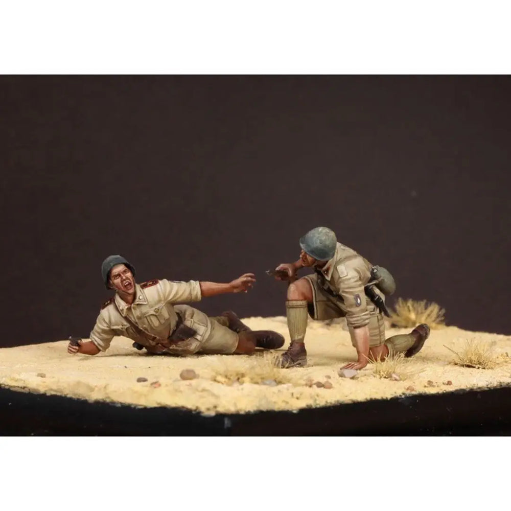 1/35 WWII North African, 4 Figures, Resin Model Figure Kit, Unassembled and Unpainted