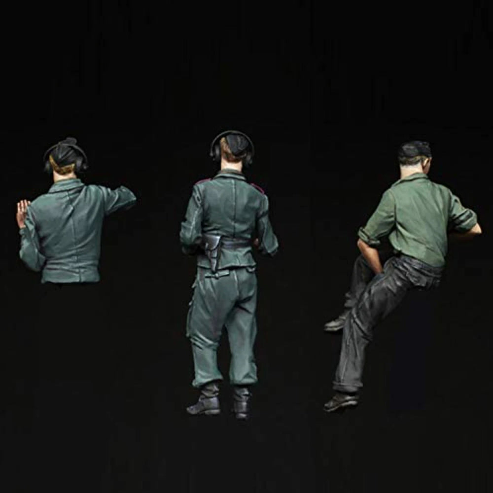 1/35 WWII Soviet Infantry Squad in Active Combat Poses, 3 Figures, Resin Model Figure Kit, Unassembled and Unpainted