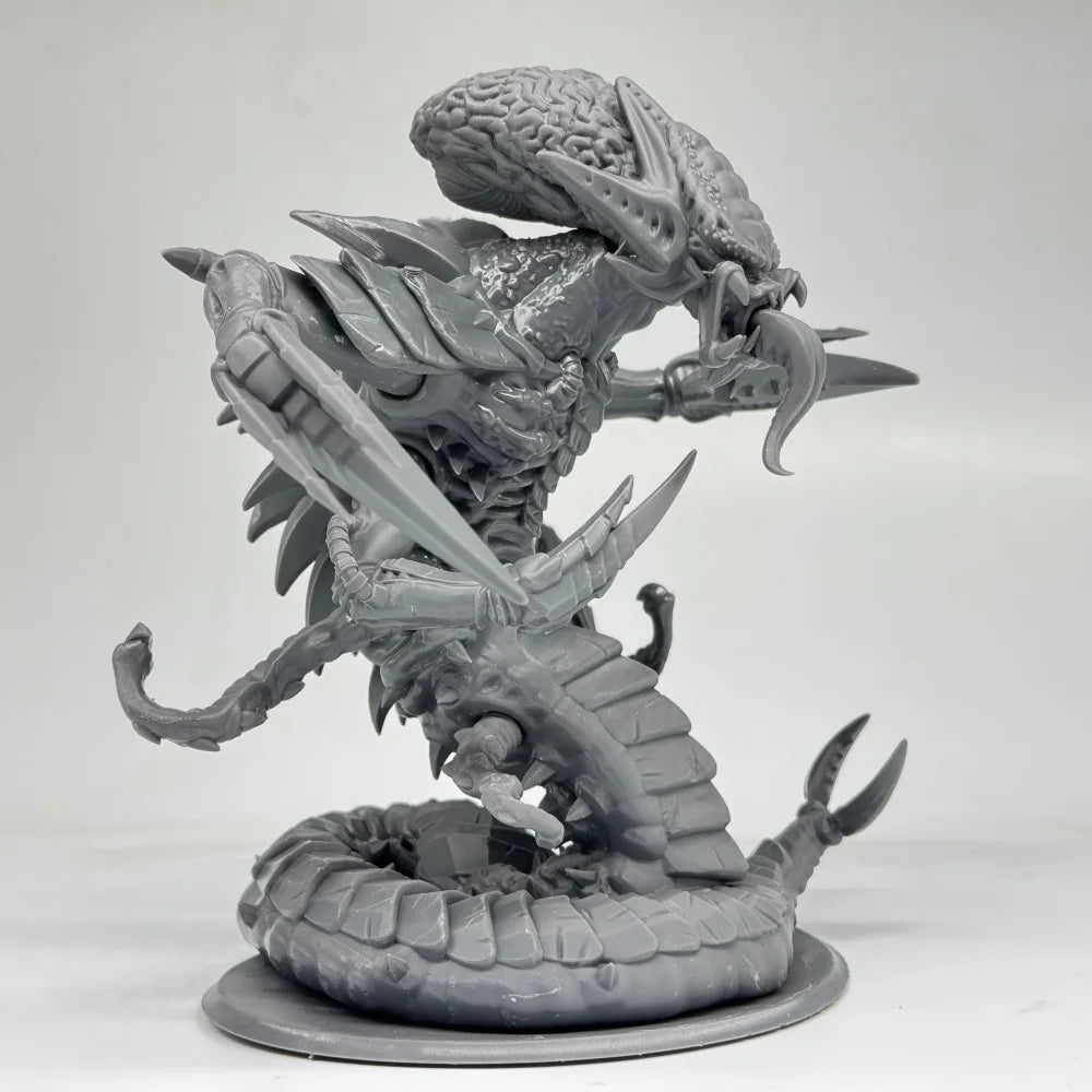 Alien Creature, Resin Model Figure Kit, Sci-Fi Theme, Unassembled and Unpainted