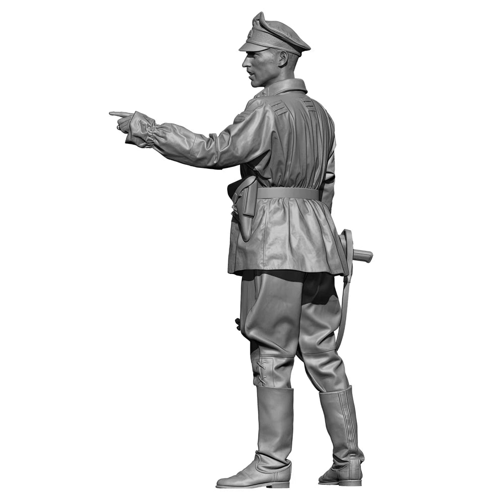 1/35 WWII Military Commander, Resin Model Figure Kit, Unassembled and Unpainted