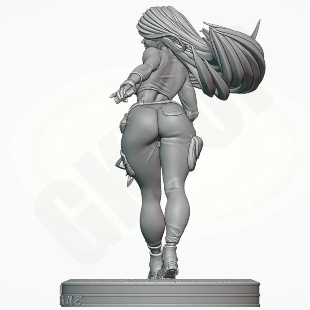 1/24 Female Warrior with Flowing Hair and Ice Axe, Resin Model Figure Kit, Unassembled and Unpainted