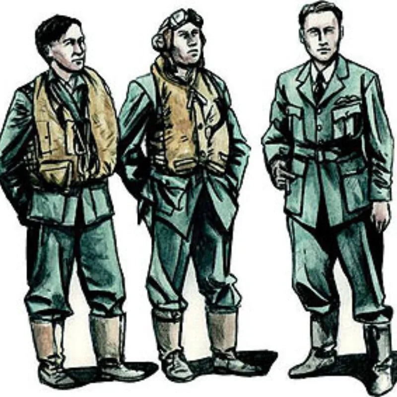 1/72 WWII Soviet Infantry in Parade Dress, 3 Figures, Resin Model Figure Kit, Unassembled and Unpainted
