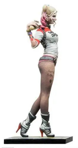 Harley Quinn Character — 1:32 Resin Figure