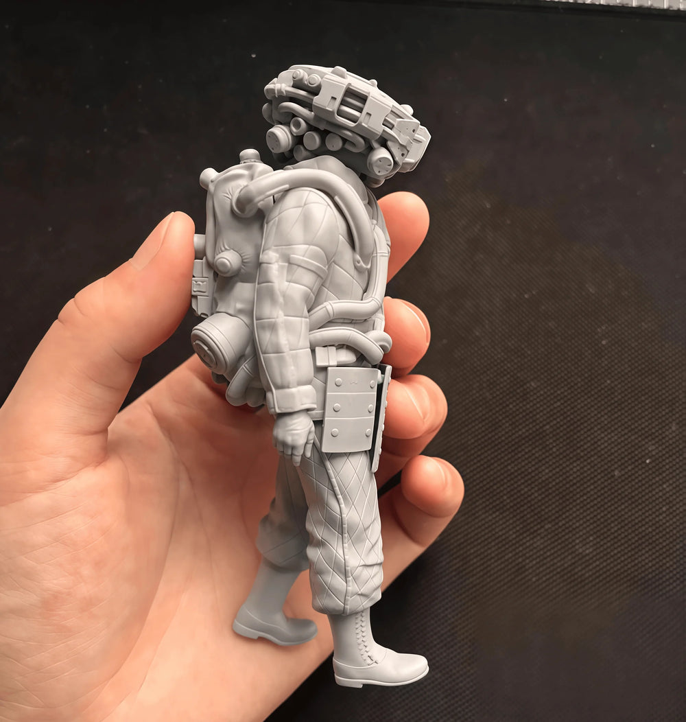 1/16 Futuristic Infantry, Resin Model Figure Kit, Sci-Fi Theme, Unassembled and Unpainted