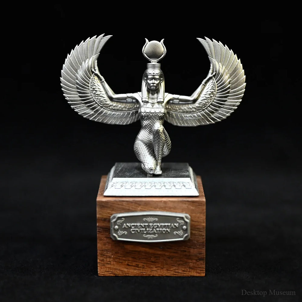90mm Ancient Egyptian Goddess Isis, Resin Model Bust Kit, Unassembled and Unpainted