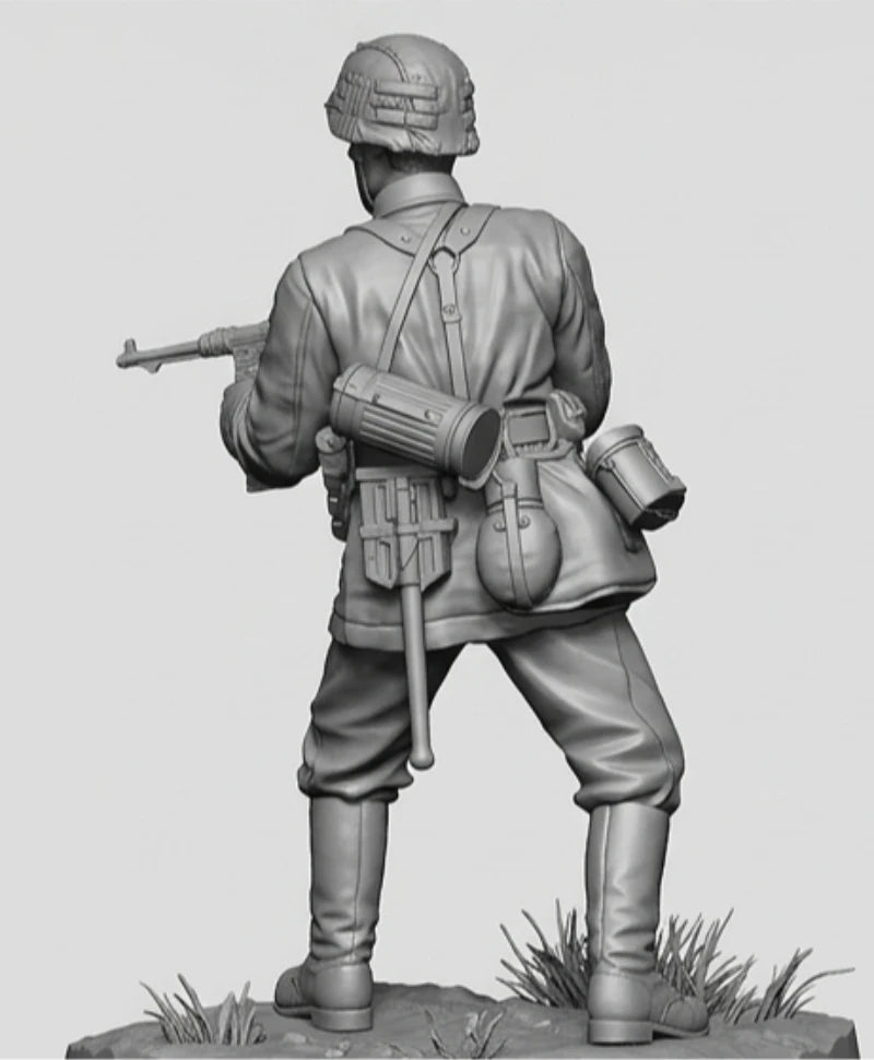 1/35 WWII German Infantryman Attacking with Rifle, Resin Model Figure Kit, Unassembled and Unpainted