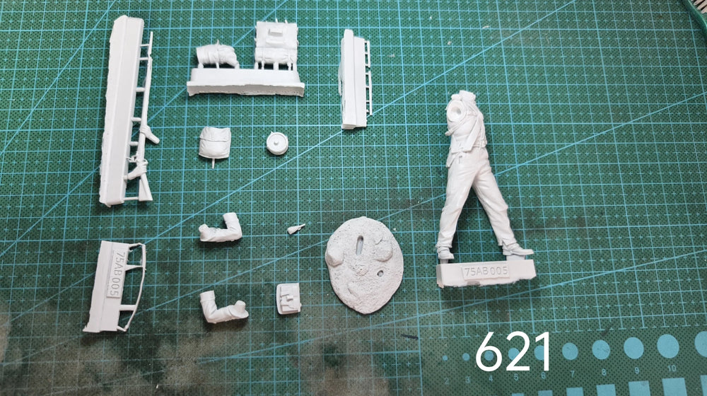 1/24 WWII Military Soldiers, 6 Figures, Resin Model Figure Kit, Unassembled and Unpainted