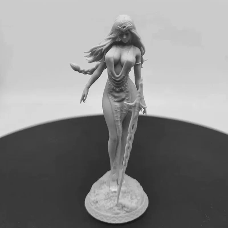 1/24 Queen Marika, Resin Model Figure Kit, Fantasy Theme, Unassembled and Unpainted