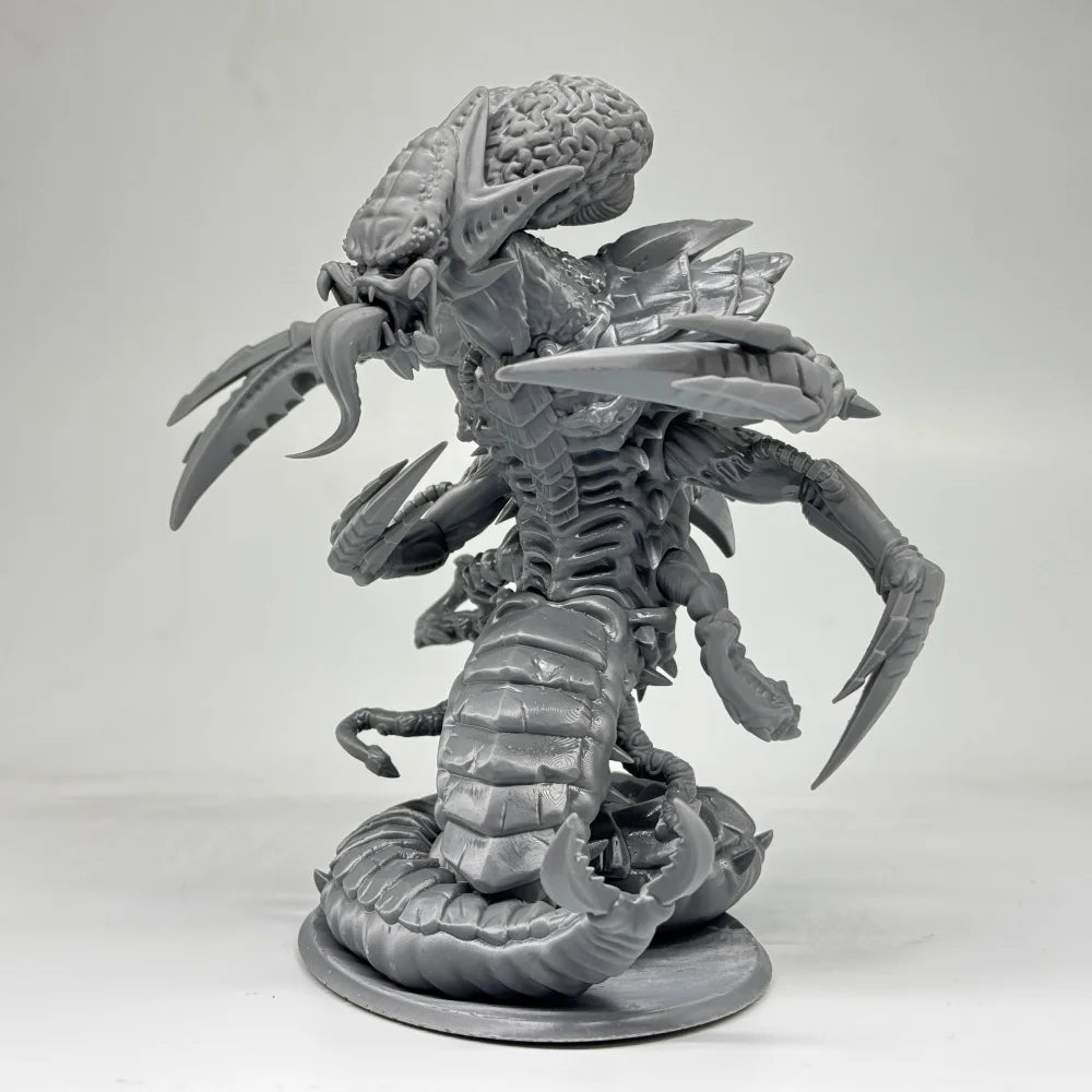 Alien Creature, Resin Model Figure Kit, Sci-Fi Theme, Unassembled and Unpainted