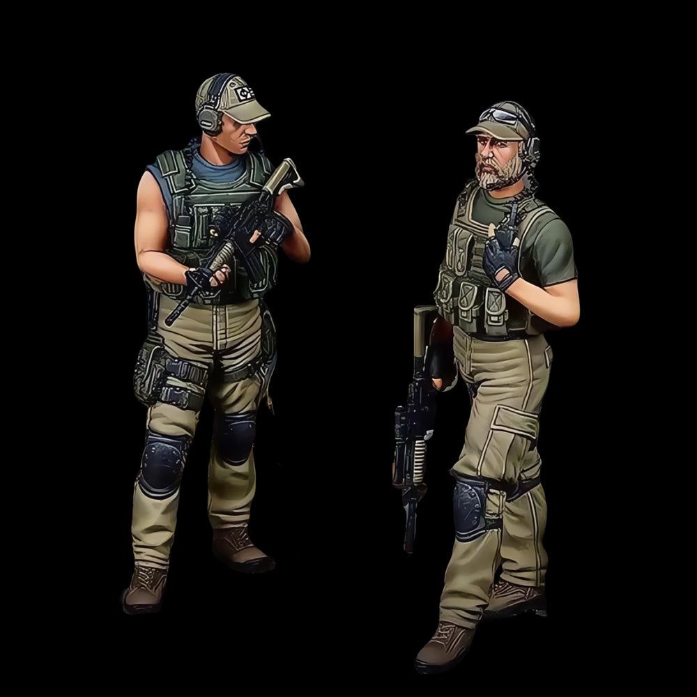 1/35 Modern Mercenaries, 2 Figures, Resin Model Figure Kit, Unassembled and Unpainted