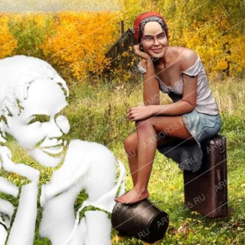 1/35 Country Girl with Bucket and Suitcase, Resin Model Figure Kit, Historical Theme, Unassembled and Unpainted
