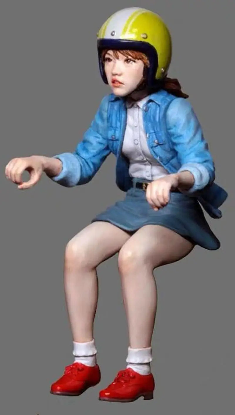 1/24 Girl on Motorcycle, Resin Model Figure Kit, Anime Theme, Unassembled and Unpainted
