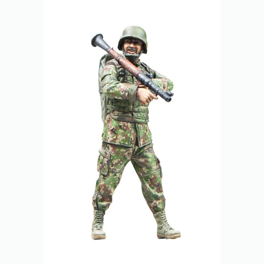 1/35 Modern Russian Soldier with RPG-7, Resin Model Figure Kit, Unassembled and Unpainted
