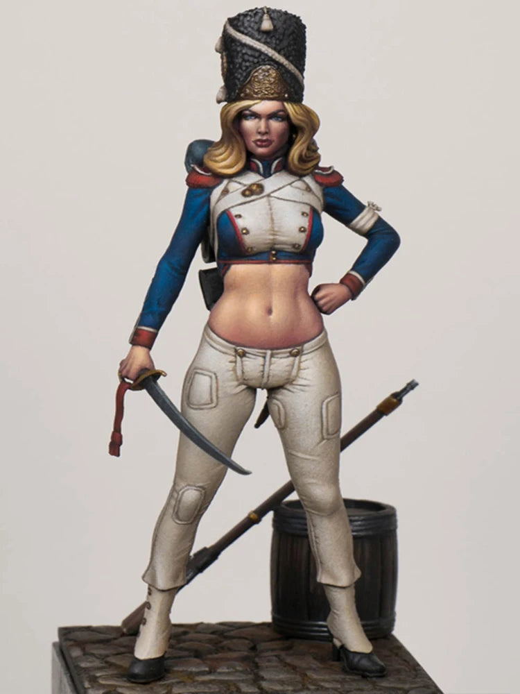 1/24 Military Officer with Plumed Hat, Resin Model Figure Kit, Fantasy Theme, Unassembled and Unpainted