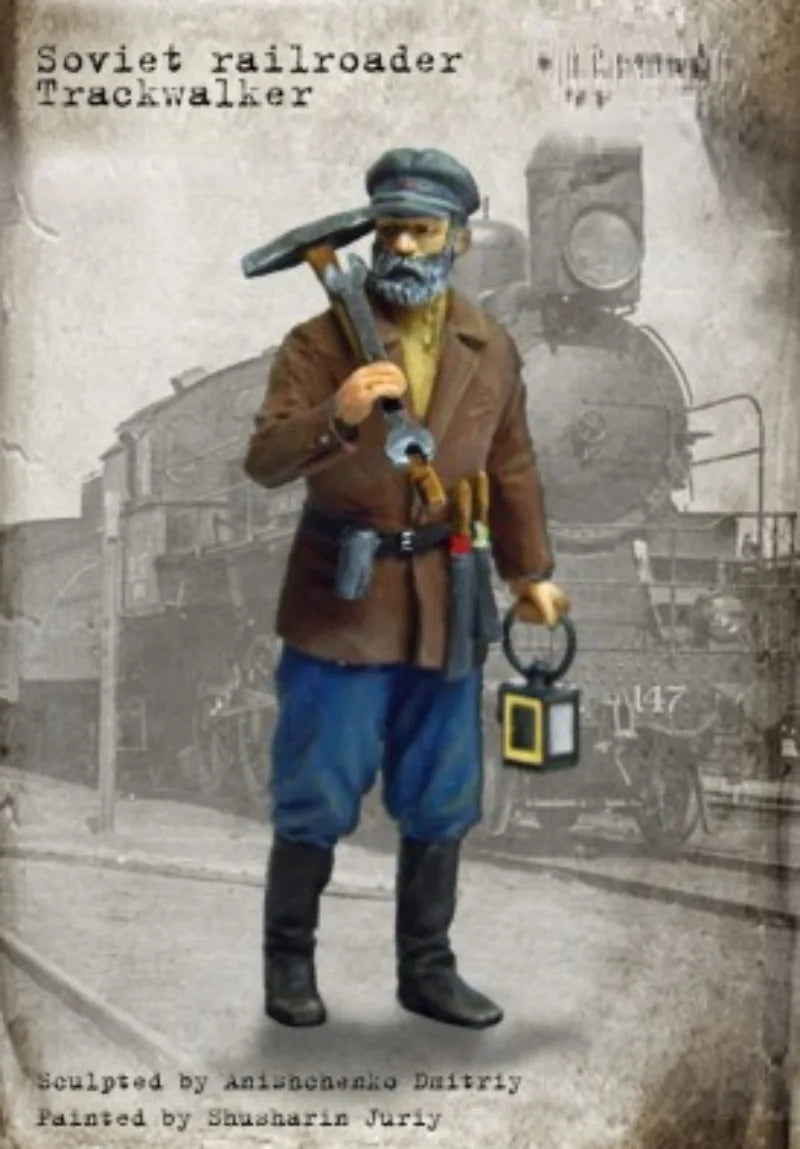 1/35 Cold War Soviet Railroader, Resin Model Figure Kit, Unassembled and Unpainted