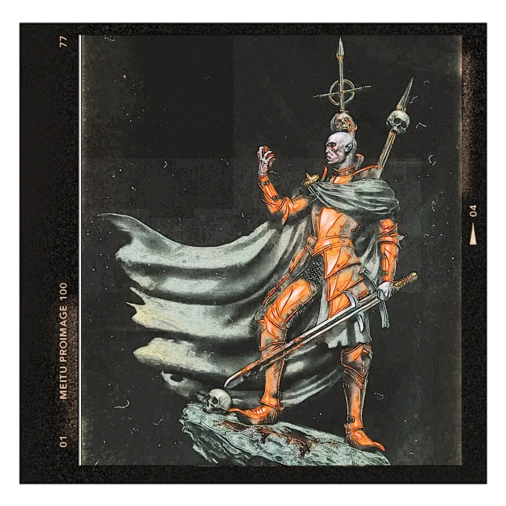 1/24 Armored Sorceress with Twin Magical Staffs, Resin Model Figure Kit, Fantasy Theme, Unassembled and Unpainted