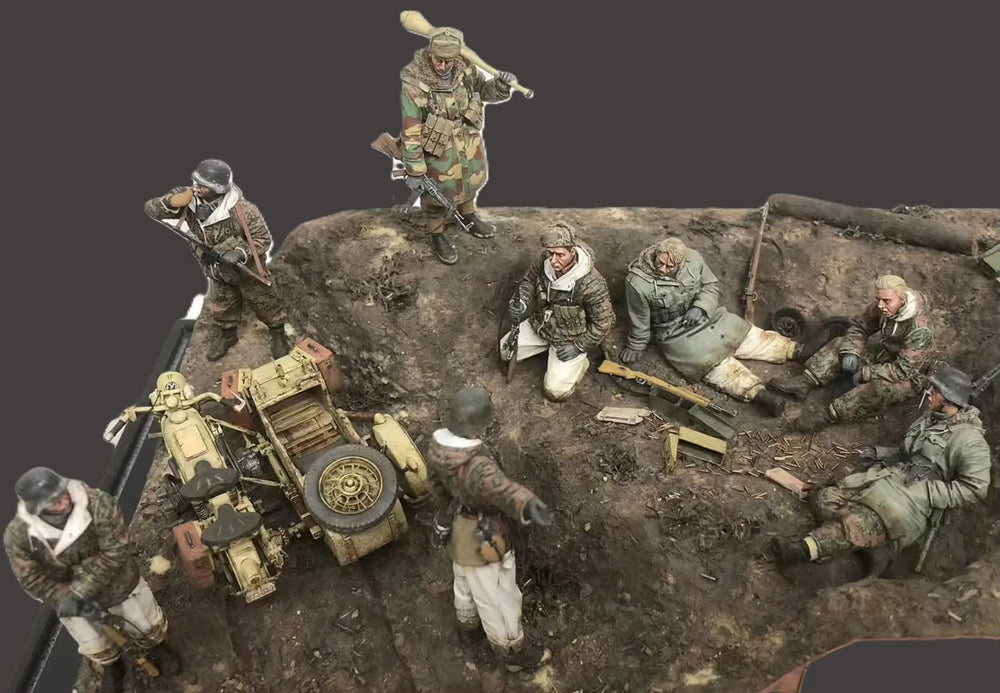 1/35 WWII German Infantry Gun Crew Dug in, 8 Figures, Resin Model Figure Kit, Unassembled and Unpainted