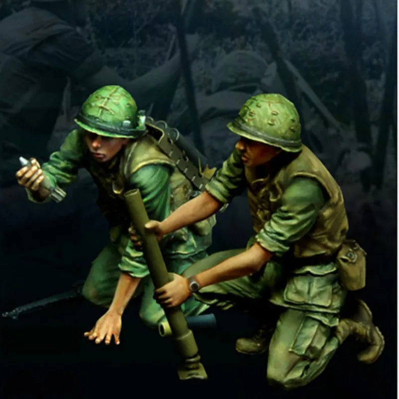 1/35 Vietnam War US Mortar Crew, 2 Figures, Resin Model Figure Kit, Unassembled and Unpainted