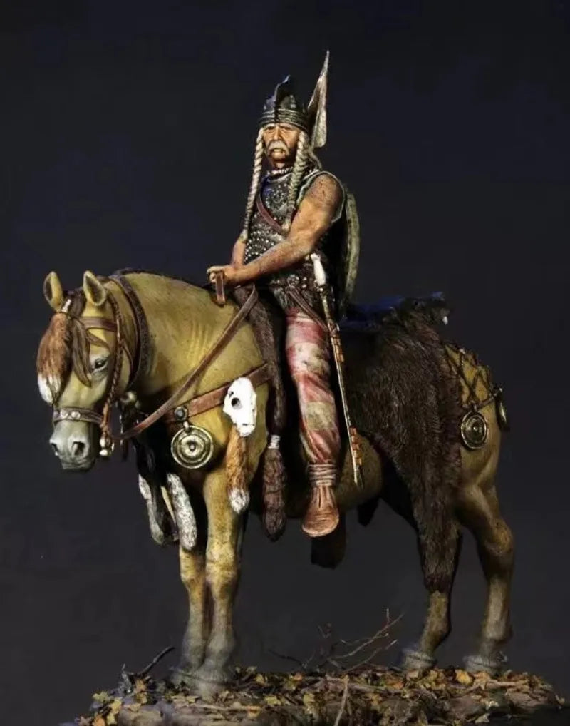 1/24 Ancient Celtic Cavalry, Resin Model Figure Kit, Unassembled and Unpainted