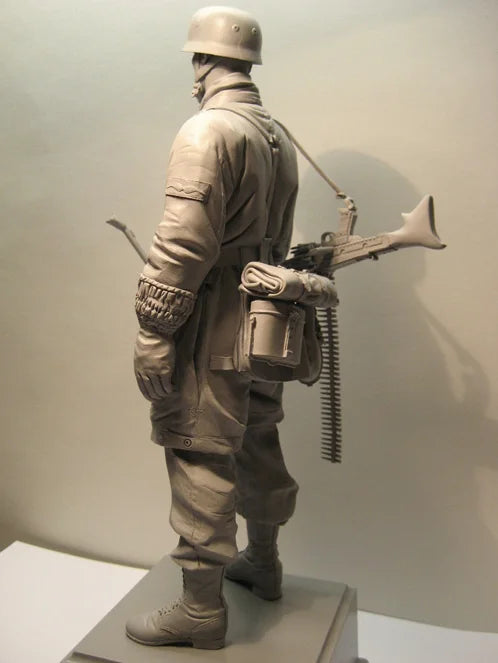 1/9 WWI German Imperial Soldier, Resin Model Figure Kit, Unassembled and Unpainted