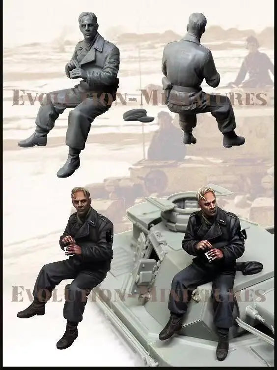 1/35 Modern Gunner at Mounted Position with Crew, 4 Figures, Resin Model Figure Kit, Unassembled and Unpainted