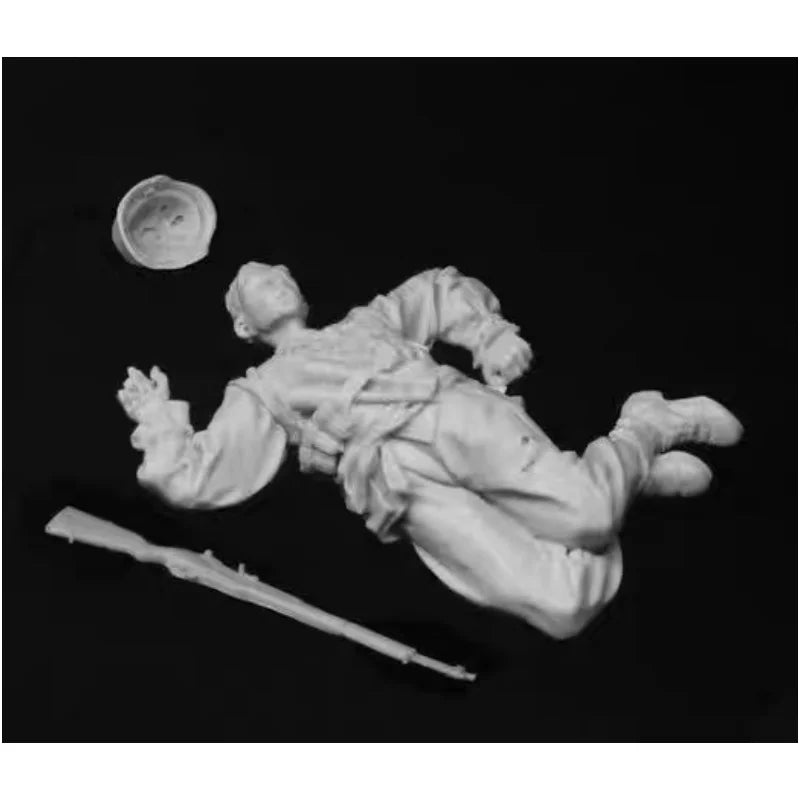 1/35 WWII German Infantry Prone with Rifles, 2 Figures, Resin Model Figure Kit, Unassembled and Unpainted