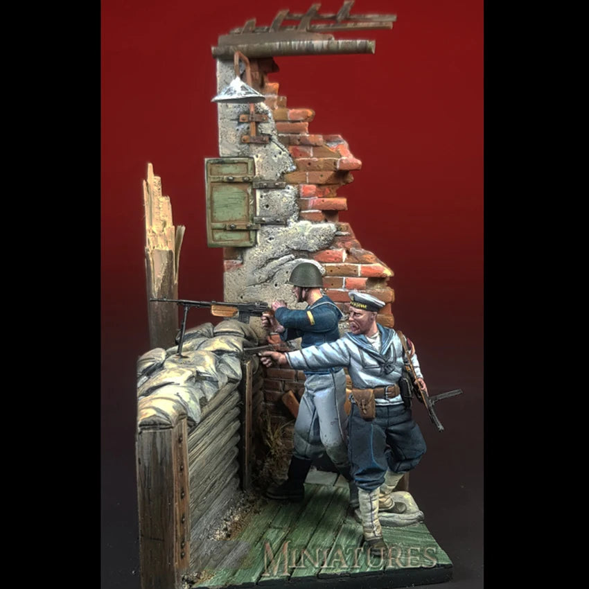 1/35 WWI British Infantry at Sandbag Emplacement, 2 Figures, Resin Model Figure Kit, Unassembled and Unpainted