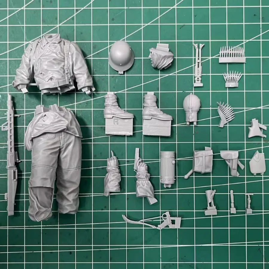 1/16 WWII German Soldier with Machine Gun, Resin Model Figure Kit, Unassembled and Unpainted