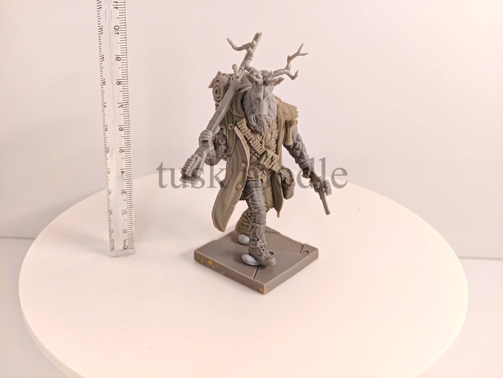 1/24 Stag Knight Warrior, Resin Model Figure Kit, Fantasy Theme, Unassembled and Unpainted