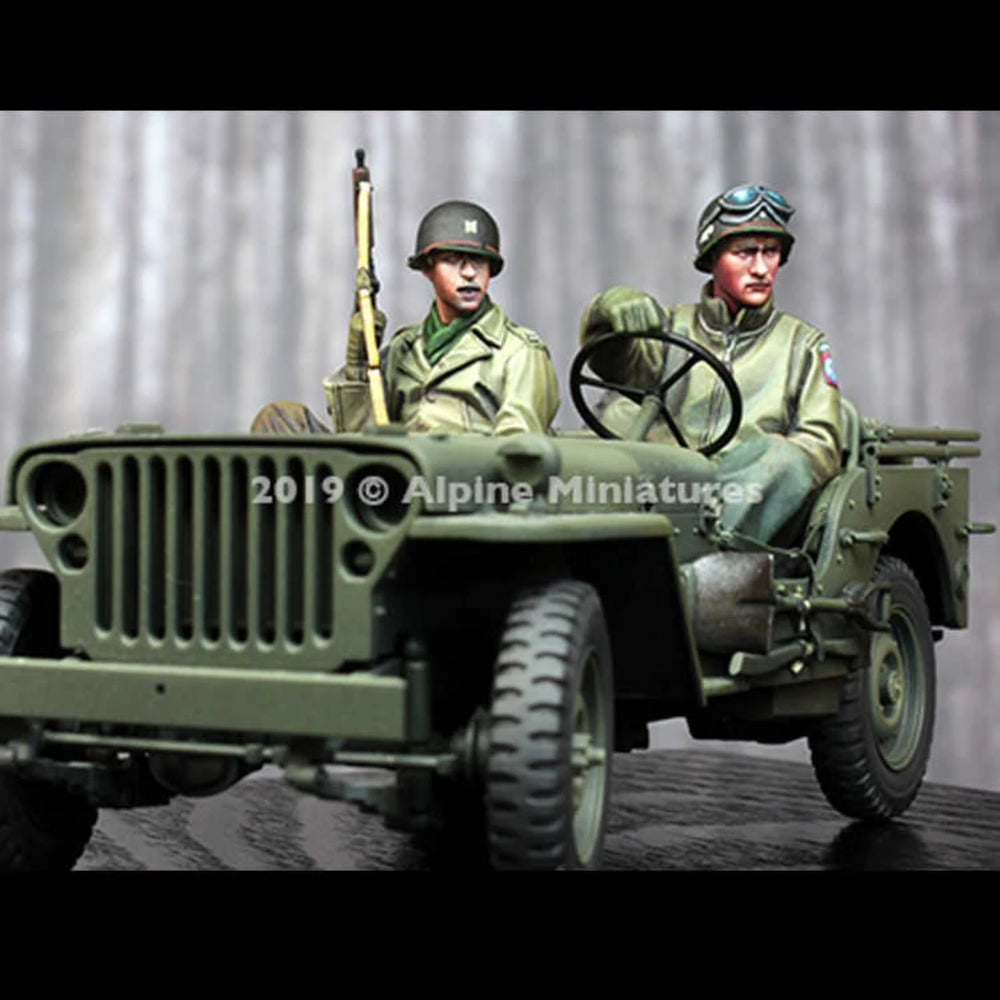 1/35 WWII American Jeep Crew, 4 Figures, Resin Model Figure Kit, Unassembled and Unpainted