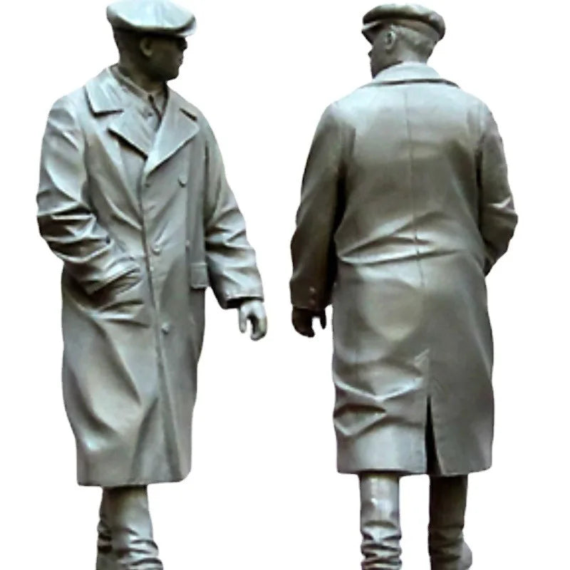 1/35 WWII Soviet Infantry, 8 Figures, Resin Model Figure Kit, Unassembled and Unpainted