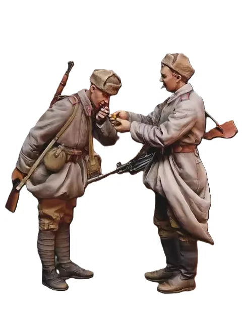 1/35 WWI German Infantry Conversing in Greatcoats, 2 Figures, Resin Model Figure Kit, Unassembled and Unpainted
