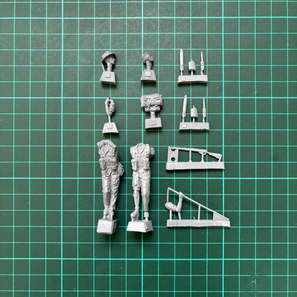 1/35 WWII Chindit Forces, 2 Figures, Resin Model Figure Kit, Unassembled and Unpainted