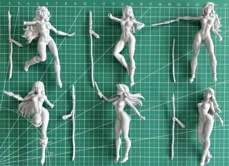 1/24 Spear-Armed Amazon Warriors in Combat Poses, 6 Figures, Resin Model Figure Kit, Fantasy Theme, Unassembled and Unpainted